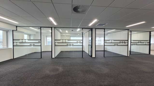 Unit 1 / Level 22/120 Albert Street City Centre_1