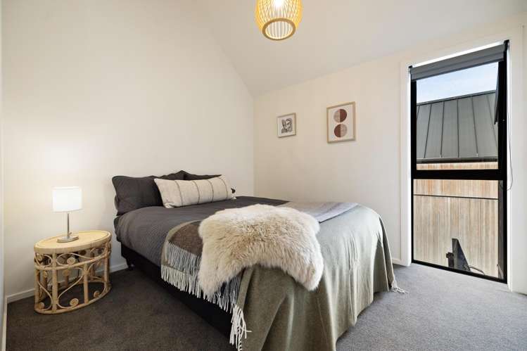 5 Escalator Avenue Jack's Point_14