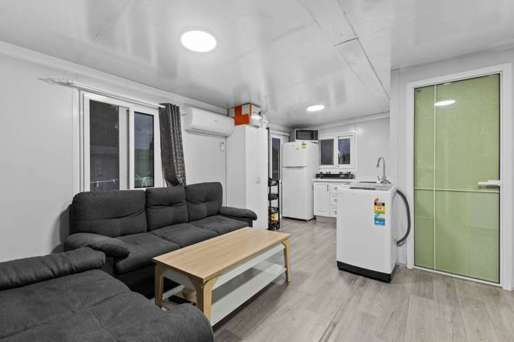 11 Lincoln Road Manurewa East_8