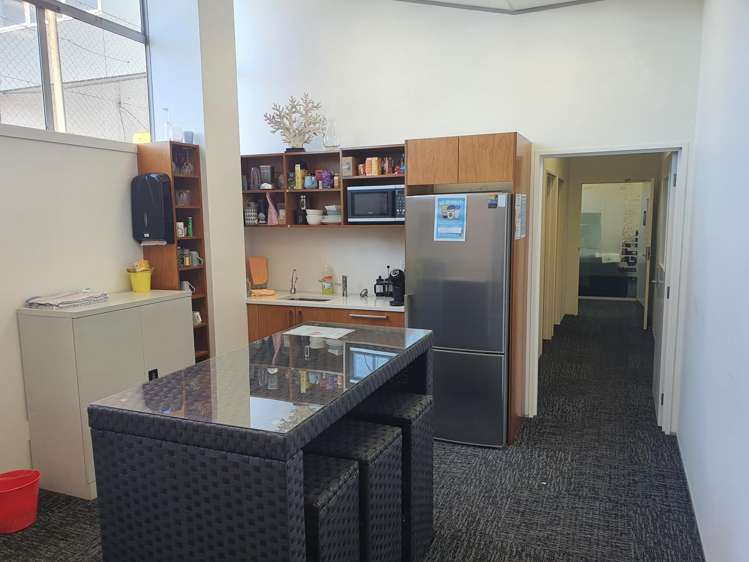 4/54 Molesworth Street New Plymouth_12