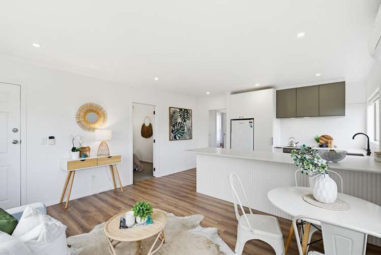 2A Downing Street Crofton Downs_2