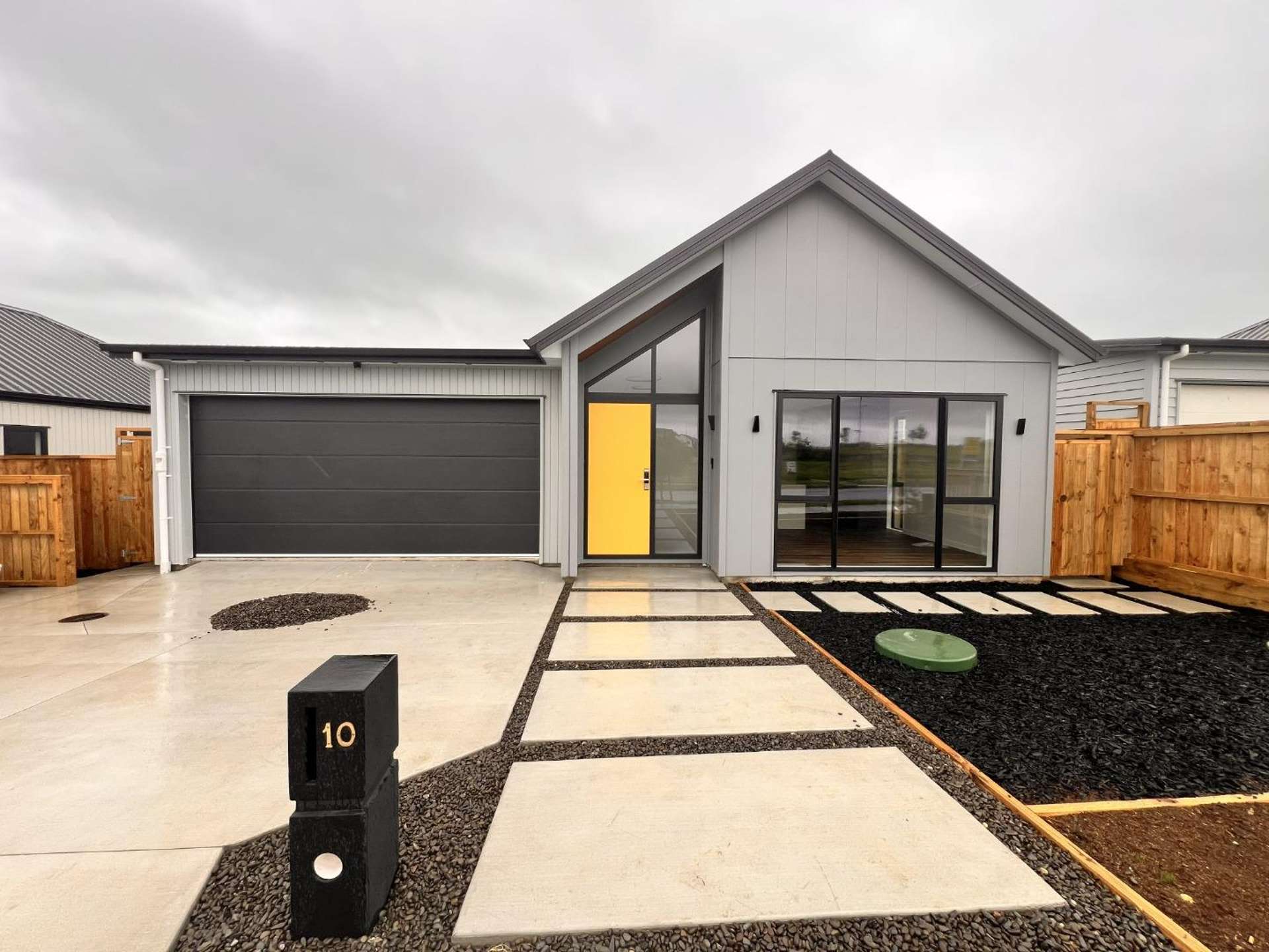 10 Kobe Street 1694_0