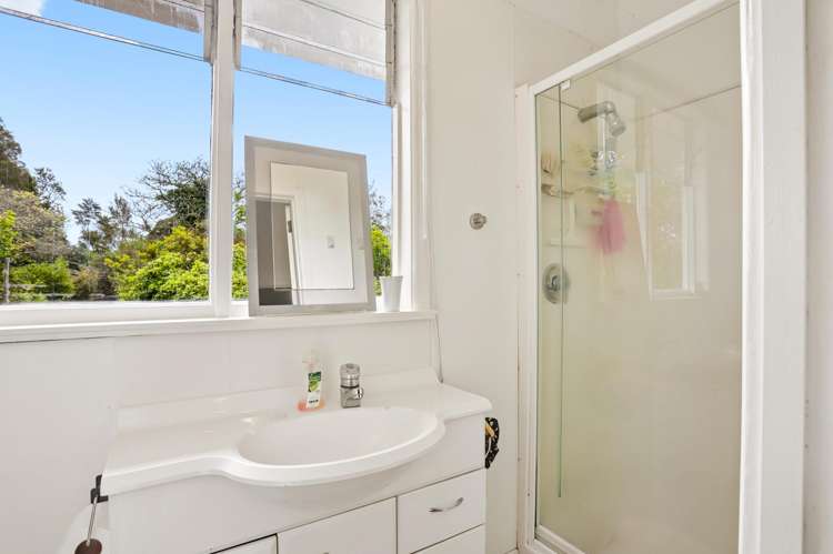 108 Takahe Road Titirangi_23