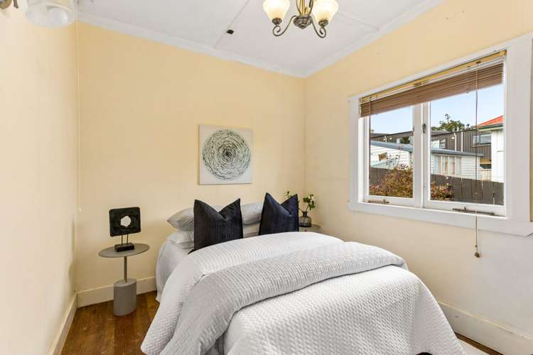 46 Newington Road Henderson_12