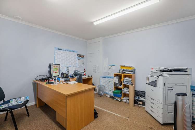 26 The Mall Cromwell_8