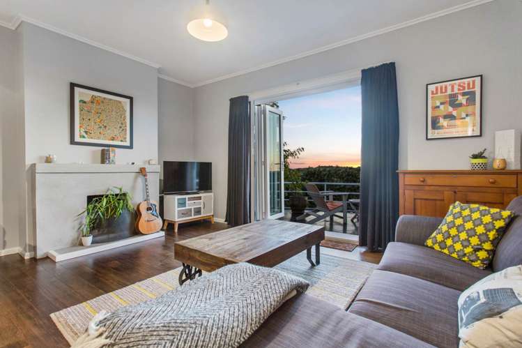 2/14 Warborough Avenue Epsom_1
