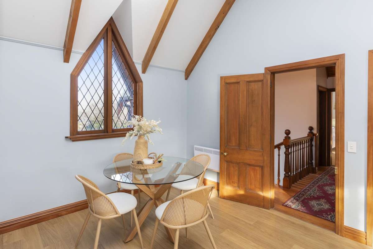 275 Kennedys Bush Road_2