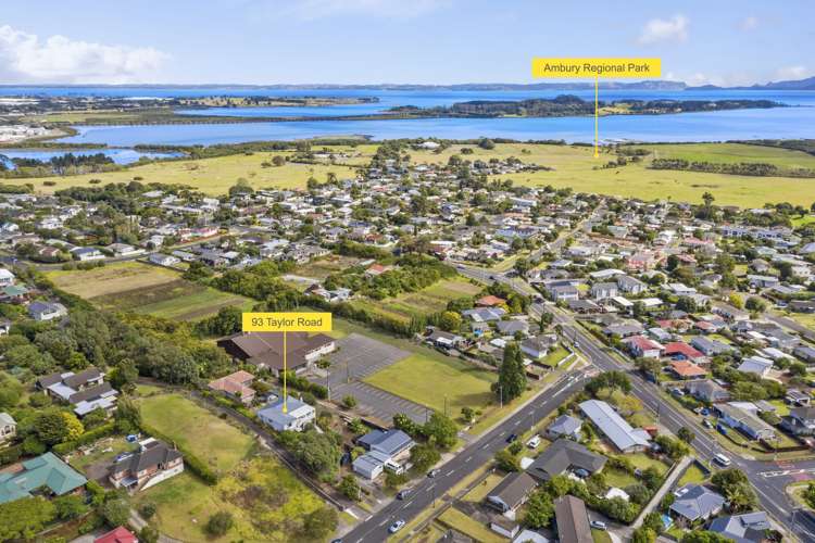 93 Taylor Road Mangere Bridge_23