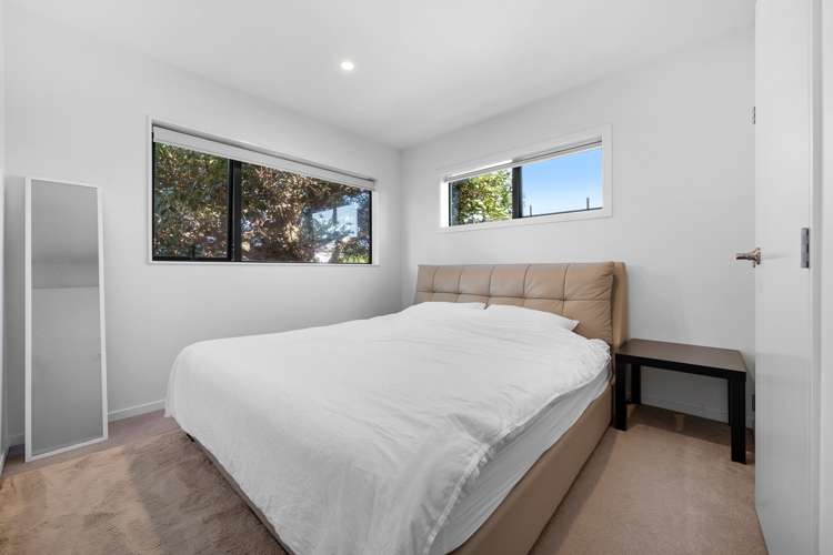 17 Korama Lane New Lynn_16