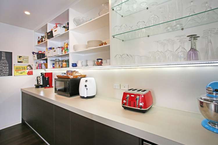 11 Bernora Crescent Bombay_7