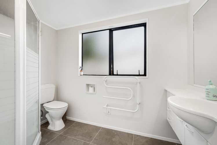 10a Birman Close Half Moon Bay_15