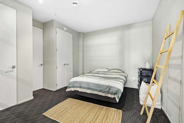 U308/20 Hanson Street Mount Cook_6