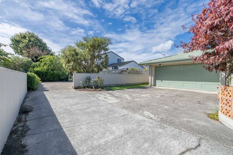 259 Queens Drive Windsor_29