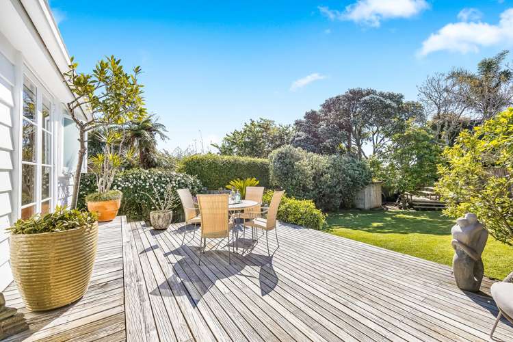 3 Westmoreland Street East_1