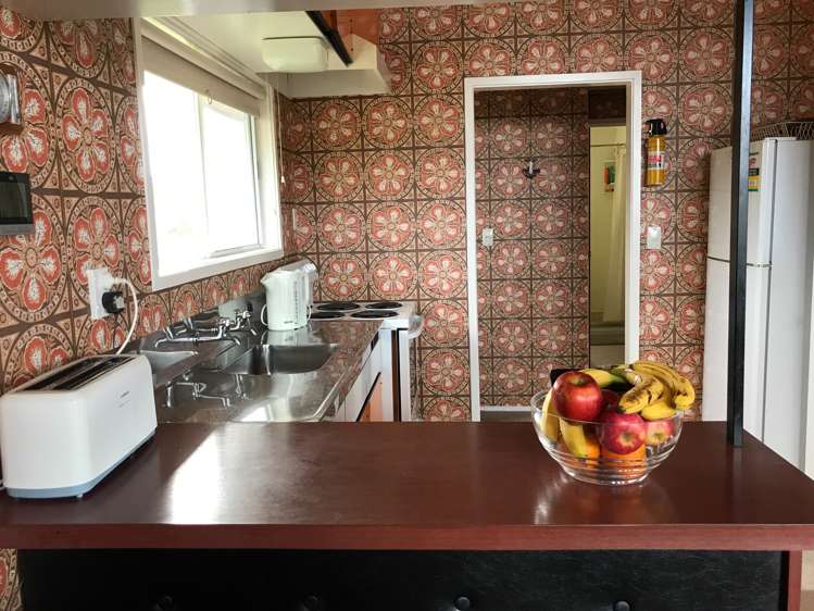 13 Huihui A Wai Street Kuratau_5