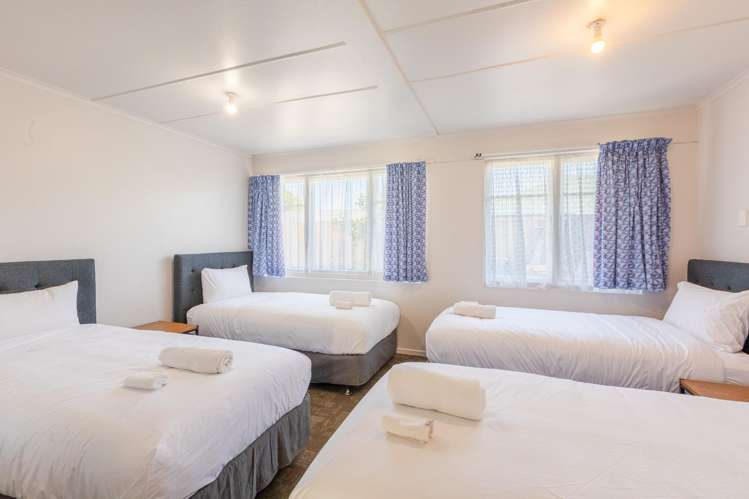 1400 Karamu Road North Mayfair_18