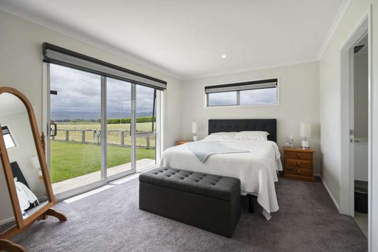 14 Heatherlea West Road Levin_17