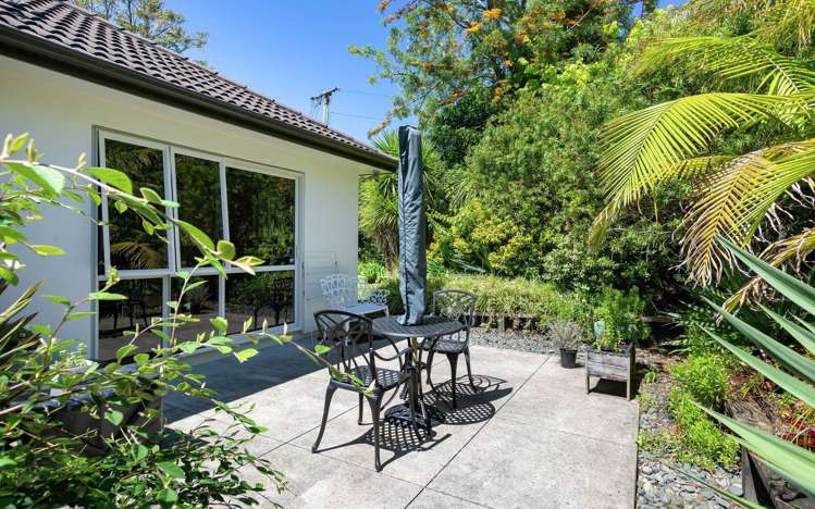 2a Manon Crescent Greenhithe_9