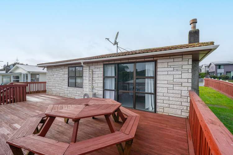 61 Castor Crescent Cannons Creek_12