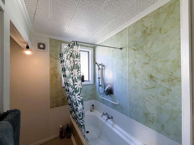 83 Bright Street Cobden_10