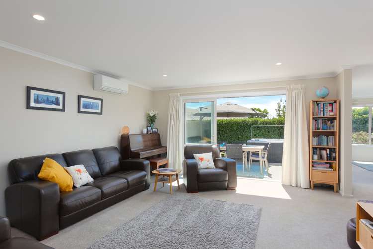 8 Childs Way Richmond_5