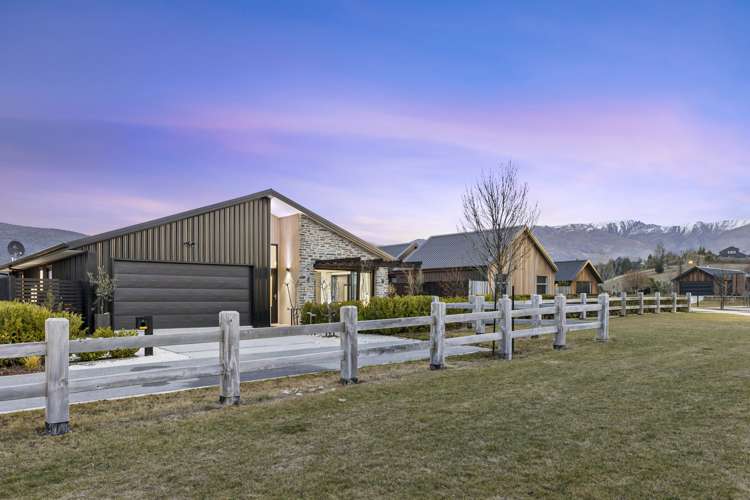 2 Glen Dene Crescent Wanaka_16