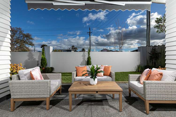 135 Centreway Road Orewa_10