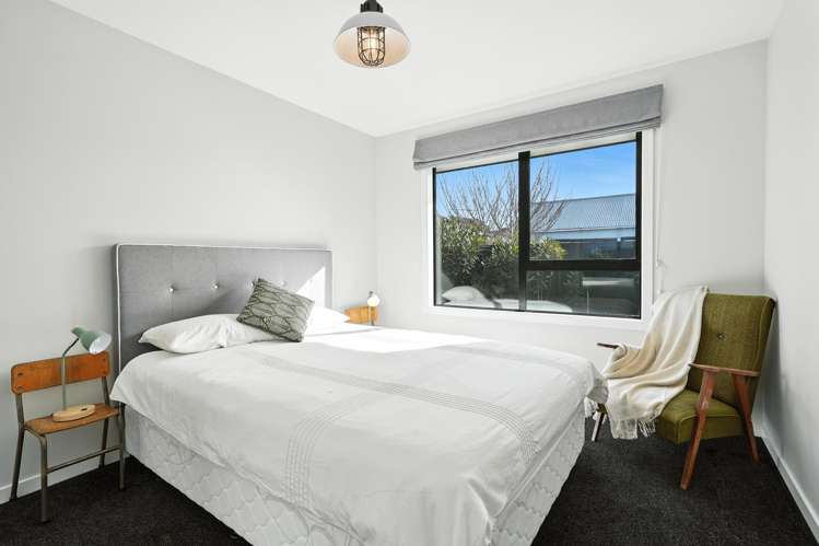 39 Chartwell Street Burwood_9