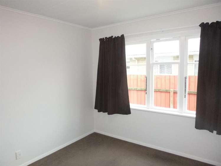 11 Wellington Road Wainuiomata_8