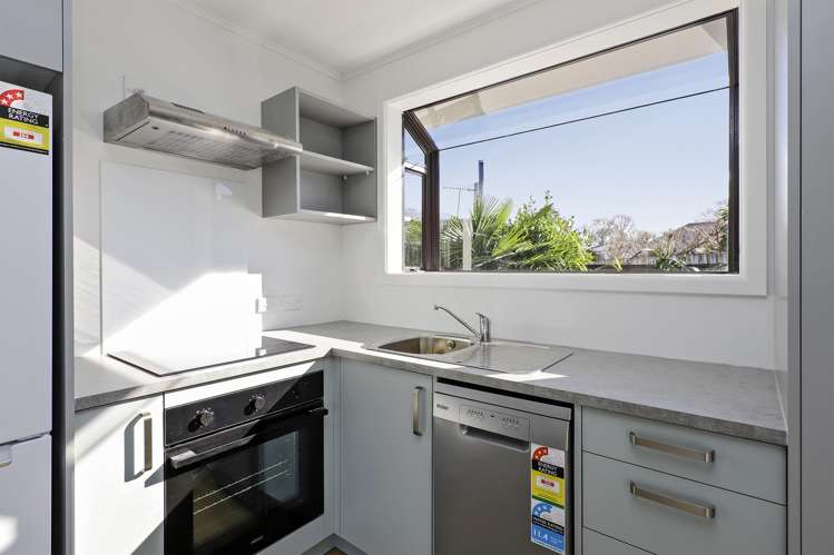 3/204 Grays Road Saint Leonards_4