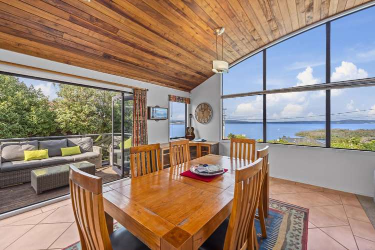 1/50 Wakeman Road Acacia Bay_5