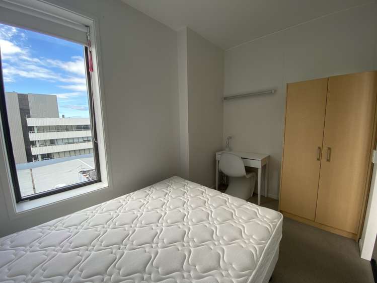 601/17 Putney Way Manukau_9