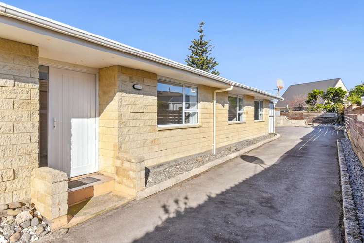 5 Karaka Street Otaki Beach_6