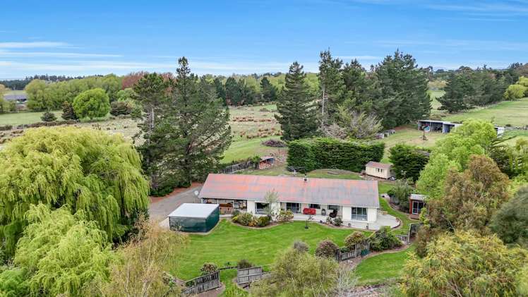 24 Newcombes Road Amberley_0