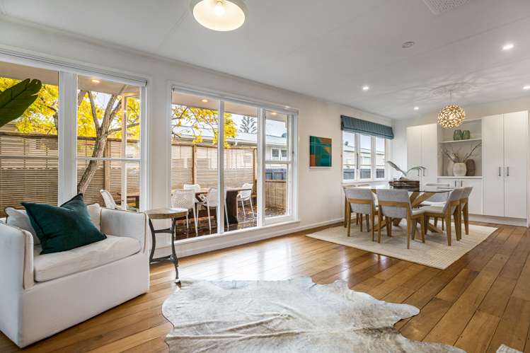 33 Muir Avenue Mangere Bridge_8