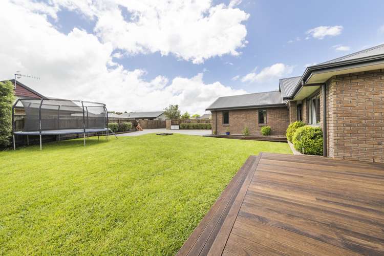 97 Fraser Drive Feilding_23