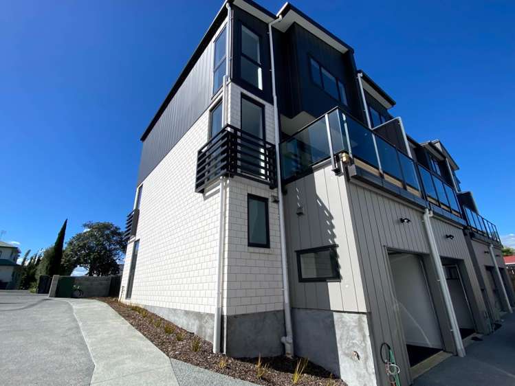 1/12 Onewa Road Northcote_10