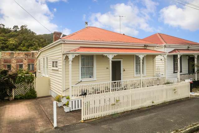 206 Kirkwood Street Thames_1