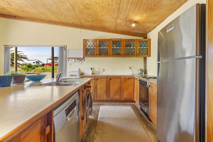 398 Wainui Road Raglan_7
