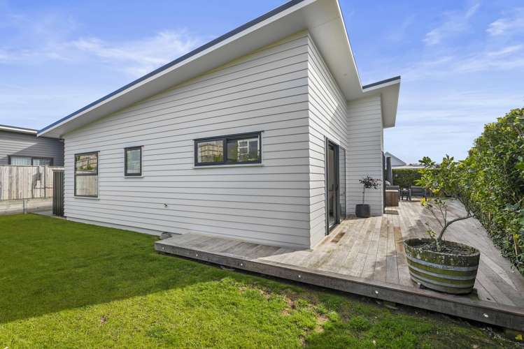 5 Kuku Avenue Red Beach_18