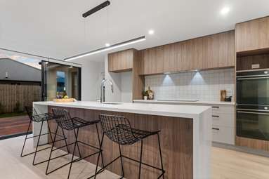 131 Aviemore Drive_1