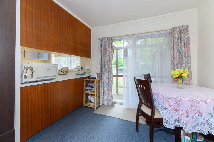 2/6 Landseer Place Blockhouse Bay_4