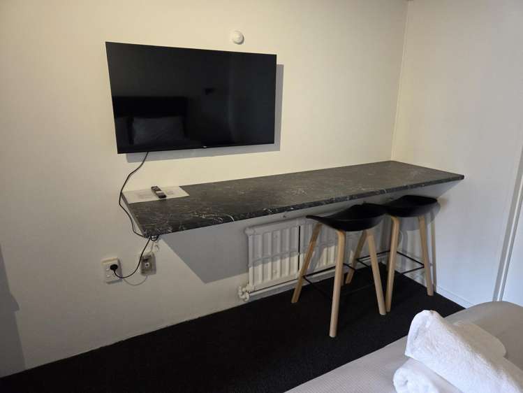 293 Fenton Street Glenholme_7