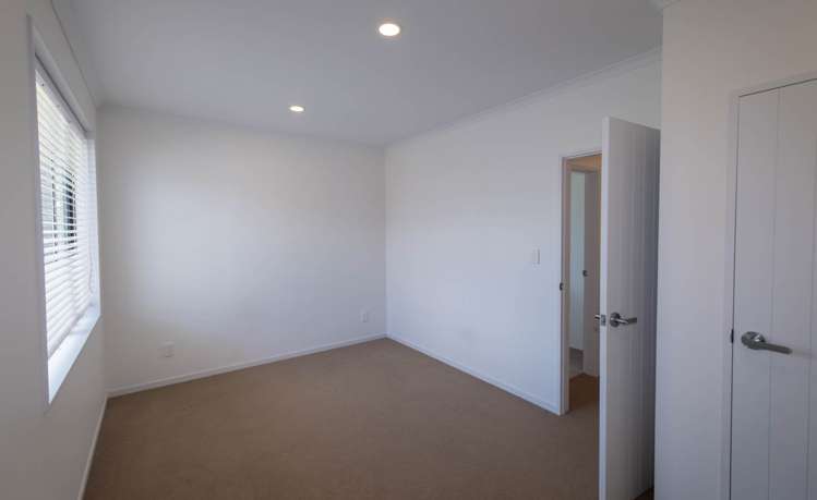 35 Fennell Crescent Silverdale_9