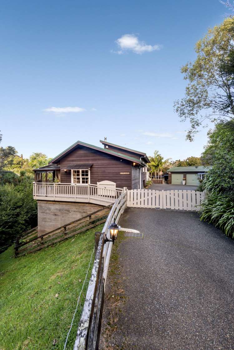 41 Tanglewood Place Cockle Bay_27