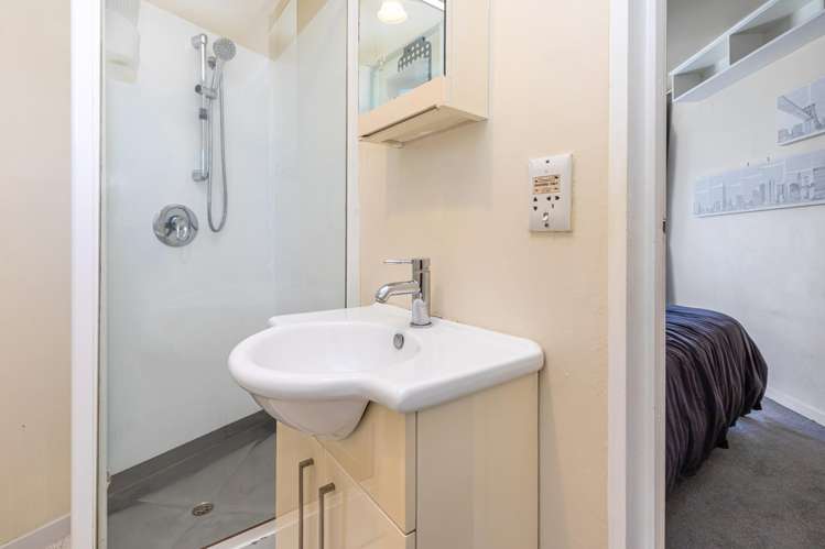 1/13 Forbes Street Sydenham_6