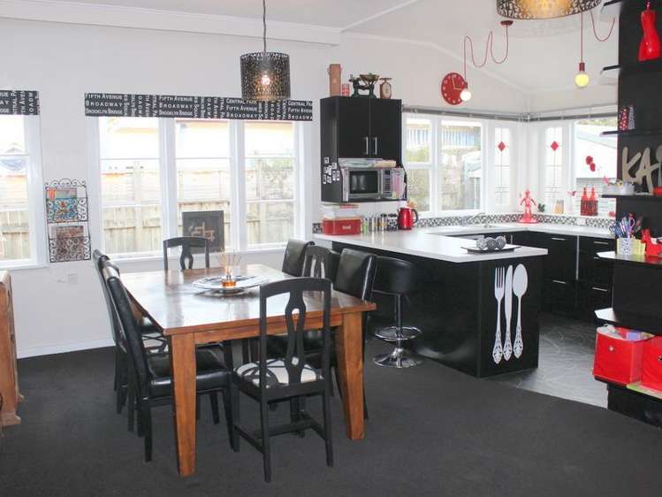 15 Rexwood Street Carterton_3