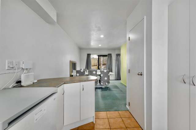 4/71 Fernhill Way Oteha_4