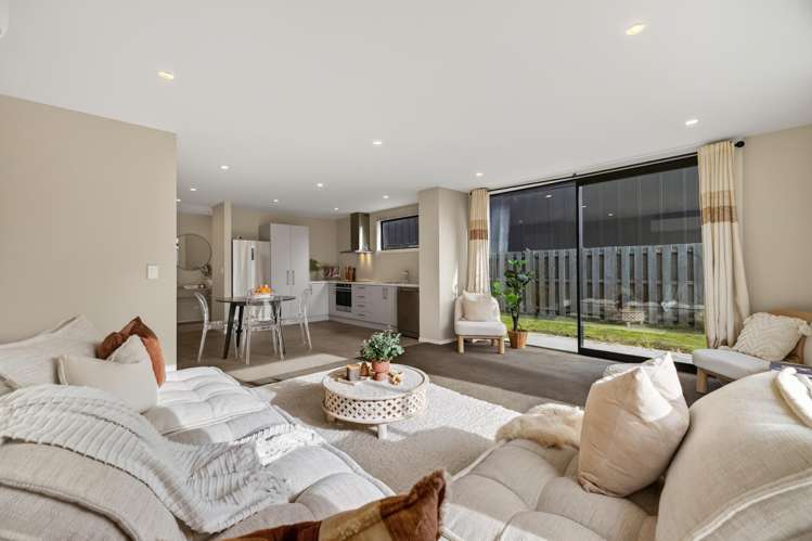 16 Lorne Street, Bridesdale Lake Hayes Estate_3