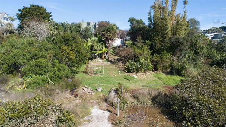 13 Shelly Beach Road Surfdale_15